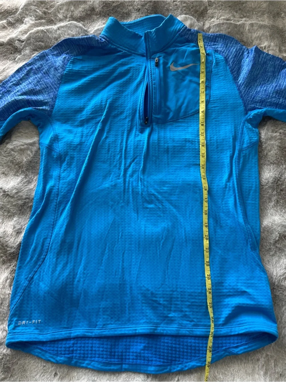 Nike Running Dri-FitLong Sleeve Blue Shirt Women’s Size Medium-0465